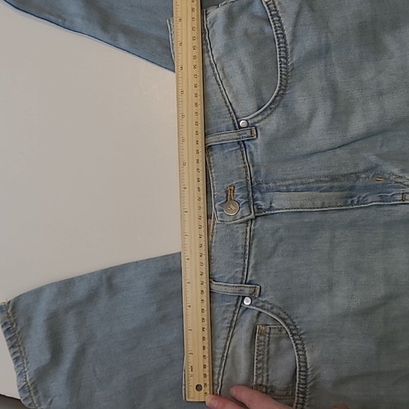 Anthropologie Pilcro Relaxed High Rise Wide Leg Jeans 32 Light Wash - Picture 9 of 10